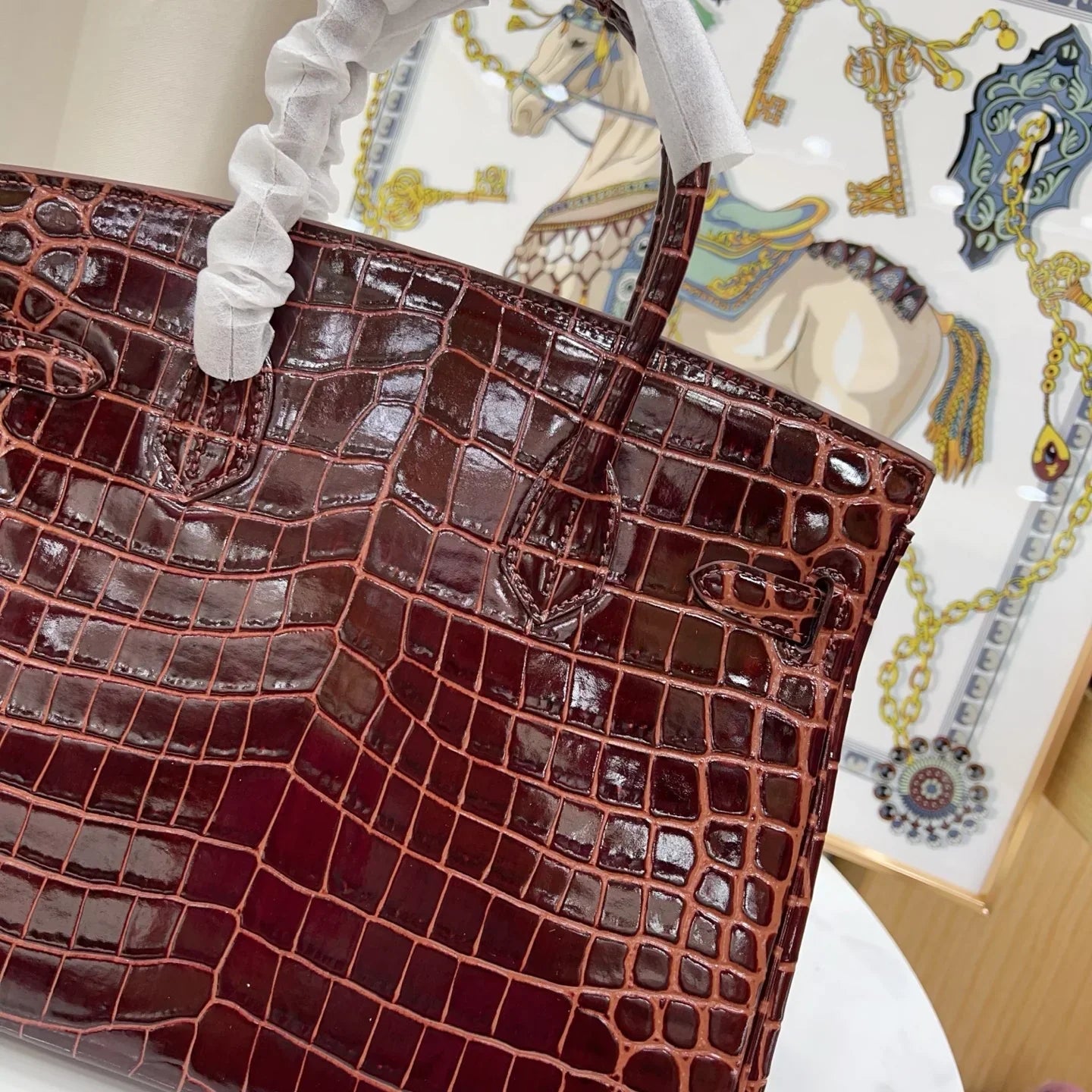 Birkin Bordeaux Shiny Porosus Crocodile Gold Hardware