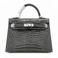 Kelly Sellier 22 Étoupe Shiny Alligator Silver Hardware