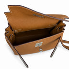 🆕 In stock Kelly Messenger messenger bag for men and women, earthy silver buckle, imported leather, all-steel hand-waxed thread, the best value for money on the entire network. The classic combination