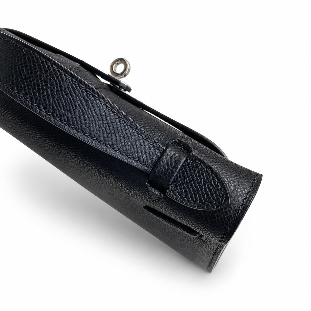 First generation handbag evening bag Kelly 22cm Epsom leather black silver buckle wax thread