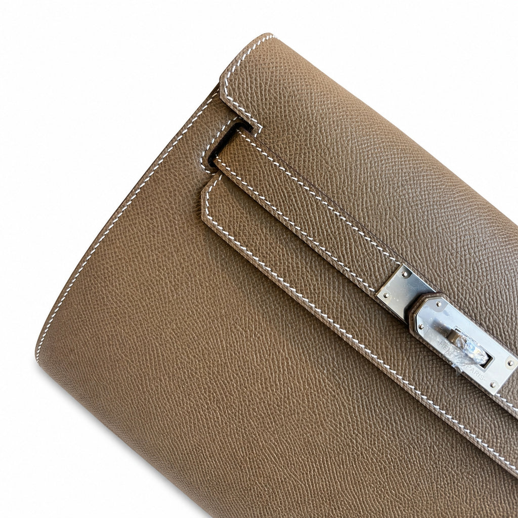 Kelly Depeches 25 clutch, Epsom leather (with additional shoulder strap), can be worn cross-body, can be carried by hand or on the wrist, daily needs, seamless switch between business/leisure - centra