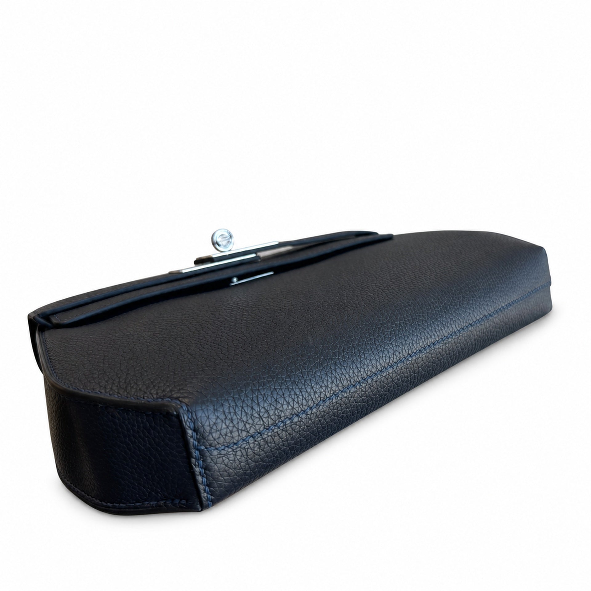 Kelly Depeches 25 clutch, Togo leather (with additional shoulder strap), can be worn cross-body, can be carried by hand or on the wrist, daily needs, seamless switch between business/leisure - central