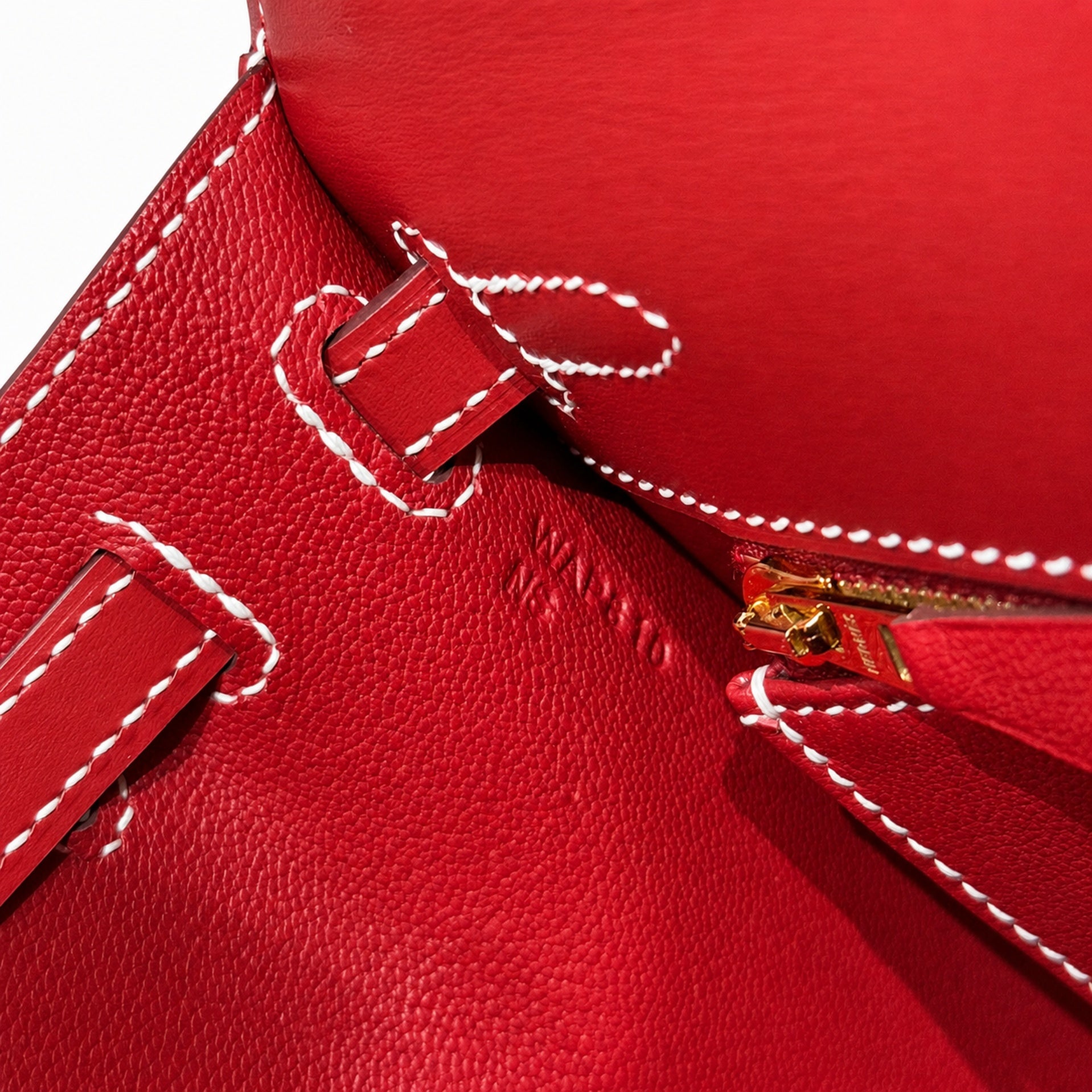 Style: Kelly Color: 5x/Rouge piment Size: 25*17*7cm Leather: Box From France Hardware: gold Kelly 25, chili red-white thread, bright cowhide imported from France, gold buckle, high-end handmade exclus