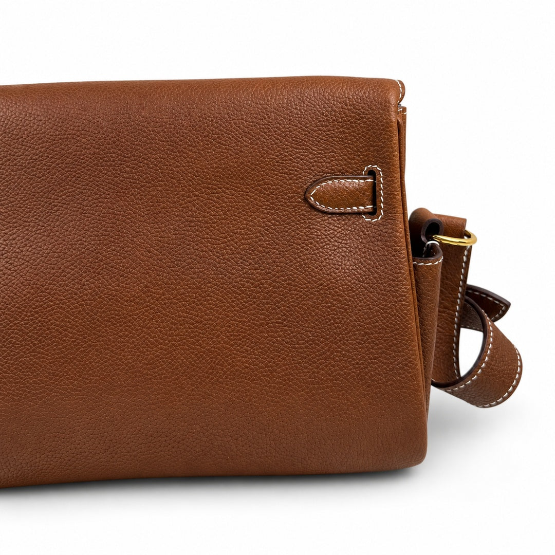 🆕 In stock Kelly Messenger messenger bag for men and women, Fubao leather gold brown gold buckle, imported leather, all-steel hand-waxed thread, the highest cost performance on the Internet. The class