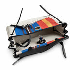 Hermers' popular herbag 31cm is designed to be inspired by saddle bags. The body of the bag is made of canvas, and the inseam, shoulder straps and handle are made of leather. The appearance is very si