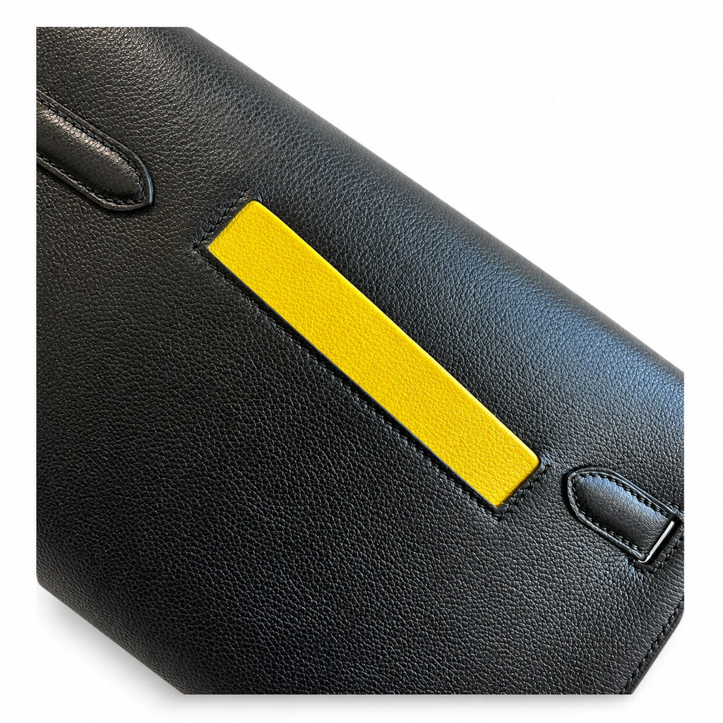 Kelly Depeches 25 clutch, Evercolor leather (with additional shoulder strap), can be worn cross-body, can be carried by hand or on the wrist, daily needs, seamless switch between business/leisure - ce