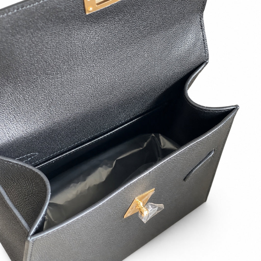 Latest new style 🆕 kelly latest style FW 2022 double-sided kelly epsom leather double-sided irregular design bold change new look more handsome and stylish black gold buckle