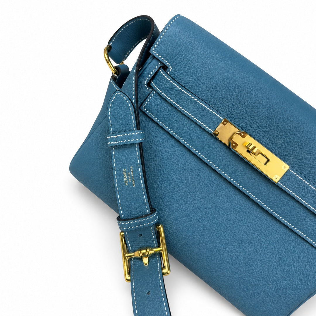 🆕 In stock Kelly Messenger messenger bag for men and women, denim orchid buckle, imported leather, all-steel hand-waxed thread, the highest cost-effectiveness on the Internet. The classic combination