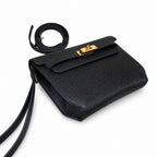 Kelly Depeches 25cm Epsom Leather 89 Black Gold Buckle The most in-class men's handbag Depeches25 This leather is really the best. When paired with a shoulder strap, it instantly transforms into an un