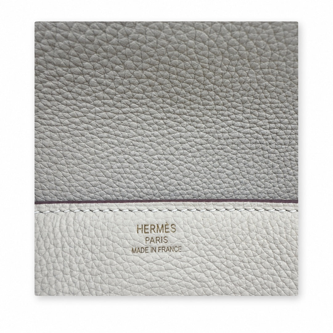 🆕 Available in stock: kelly messenger men's and women's bags, milkshake platinum buckle, imported leather, all-steel hand-waxed thread, the highest cost-effectiveness on the Internet. The classic comb