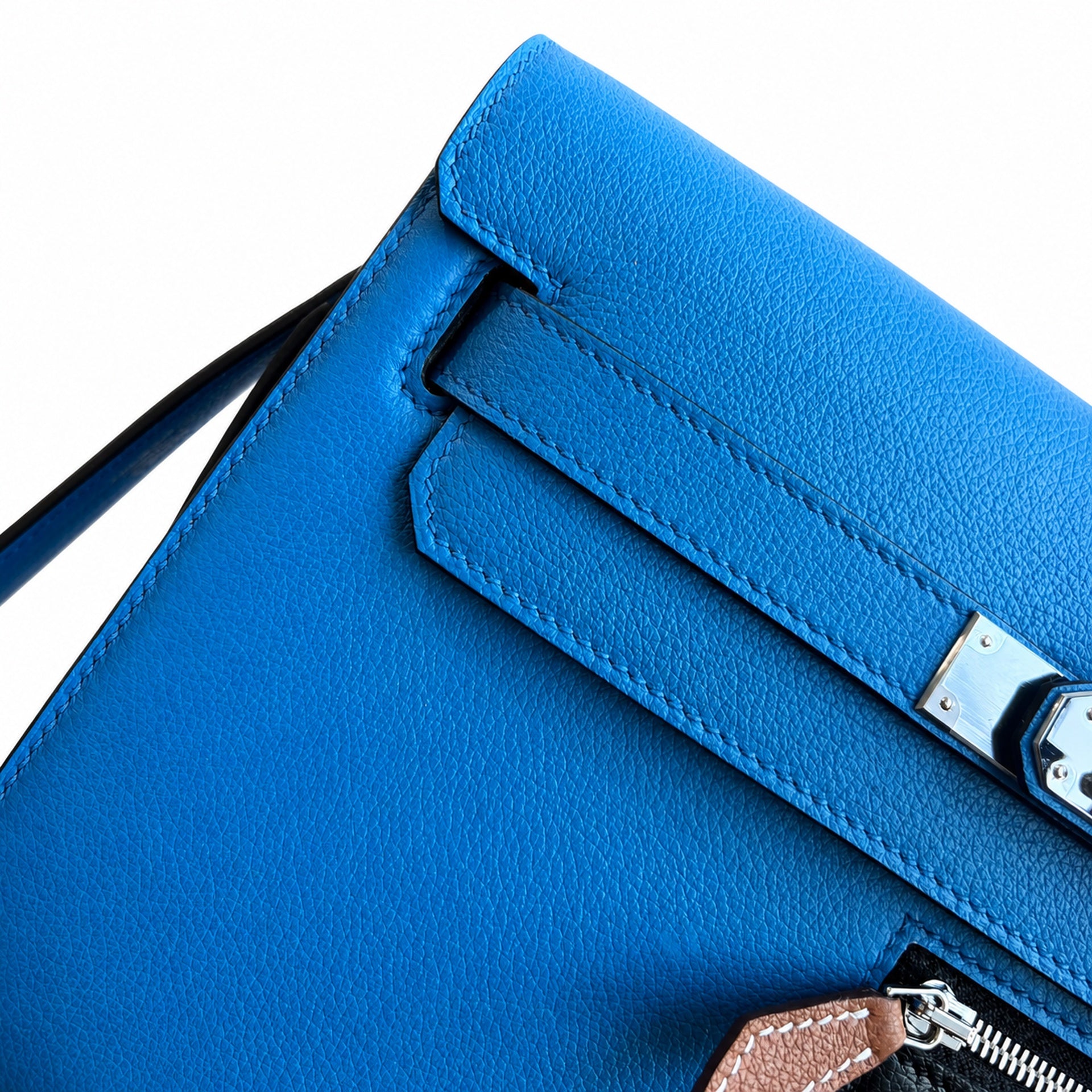 Kelly Depeches 25 clutch, Evercolor leather (with additional shoulder strap), can be worn cross-body, can be carried by hand or on the wrist, daily needs, seamless switch between business/leisure - ce