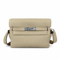 🆕 In stock Kelly Messenger messenger bag for men and women, gray silver buckle for windbreaker, imported leather, all-steel hand-waxed thread, the highest cost-effectiveness on the Internet. The class