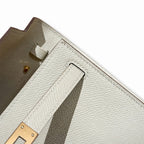 Style: Kelly to go Color: ck10/Craie Size: 19*11.5*1.5cm Leather: epsom From France Hardware: gold Kelly crossbody bag, milkshake white, cowhide, gold buckle, high-end handmade exclusive customization