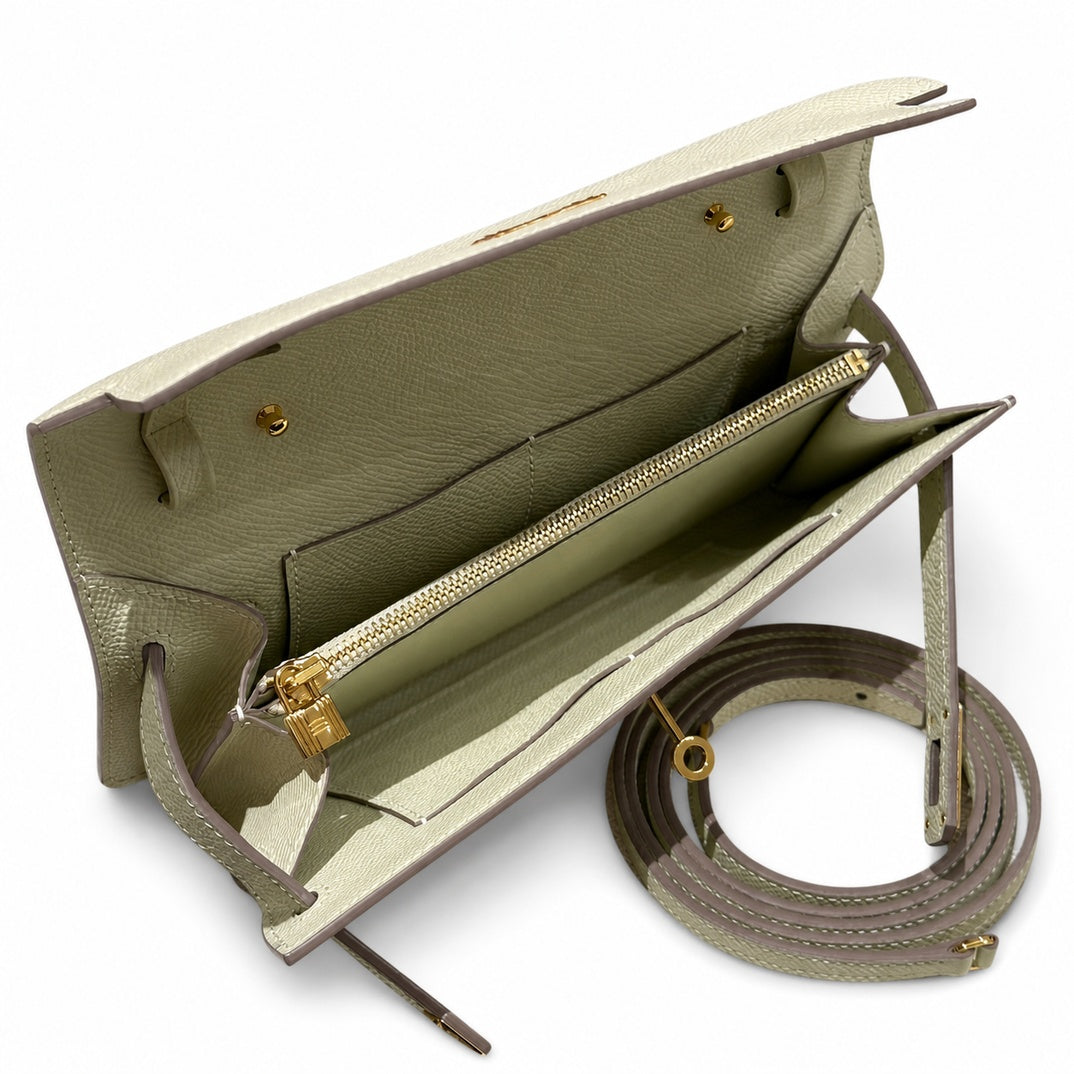 Style: Kelly to go Color: ck10/Craie Size: 19*11.5*1.5cm Leather: epsom From France Hardware: gold Kelly crossbody bag, milkshake white, cowhide, gold buckle, high-end handmade exclusive customization
