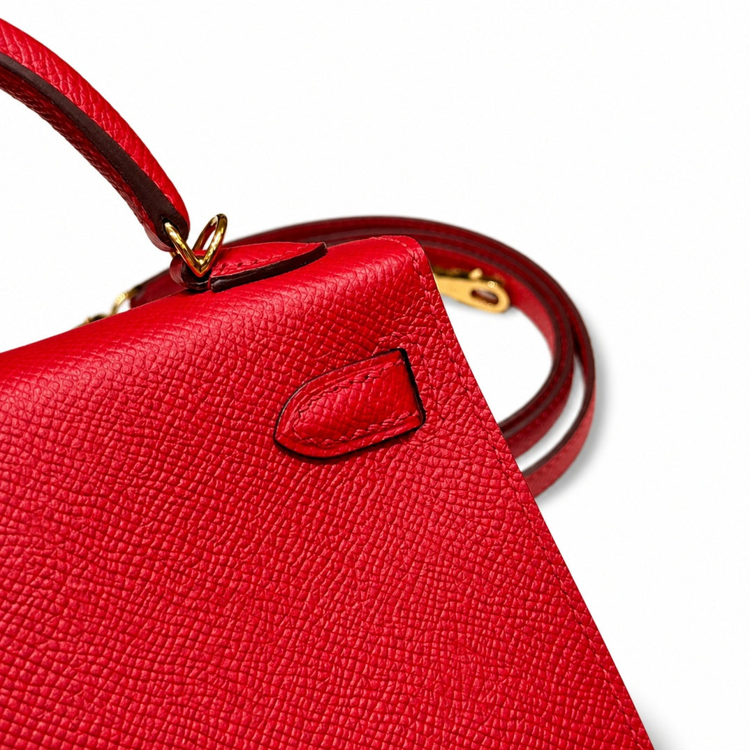 Style: mini kelly Color: Q5/Rouge casaque Size: 19*12*5.5cm Leather: epsom From France Hardware: gold Mini Kelly second generation, national flag red, French imported cowhide, gold buckle, high-end ha