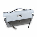 mini kelly 1, T0/Bleu Brume, Epsom, sliver, 22cm, all handmade‼ ️Mini Kelly Generation, haze blue, palm print leather, silver buckle, 22cm, high-end handmade exclusive customization‼ ️Purely hand-made