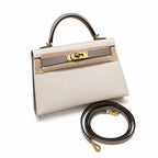 Style: mini kelly Color: ck10/craie/M8/Gris Asphalte Size: 19*12*5.5cm Leather: epsom From France Hardware: gold Mini Kelly second generation, milkshake white and starry sky gray, palm print cowhide i