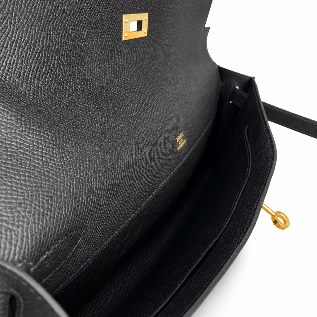 Kelly cut clutch evening bag epsom leather wax thread hand-stitched black gold buckle
