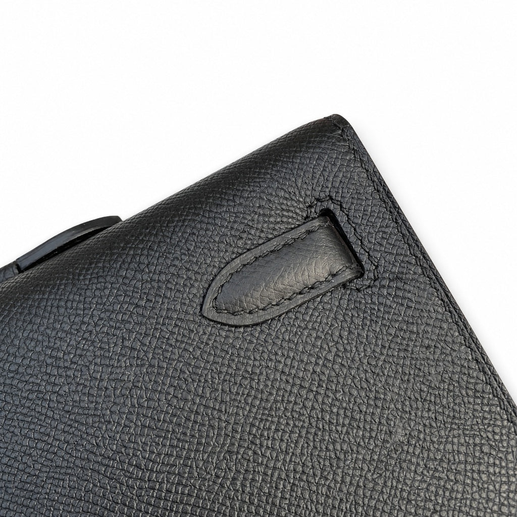 Kelly cut clutch evening bag epsom leather wax thread hand-stitched black gold buckle