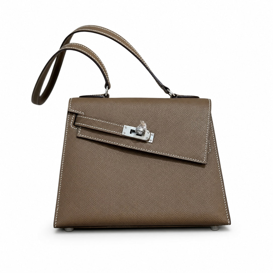 Latest new style 🆕 kelly latest style FW 2022 double-sided kelly epsom leather double-sided irregular design bold change new look more handsome and stylish 18 elephant gray silver buckle