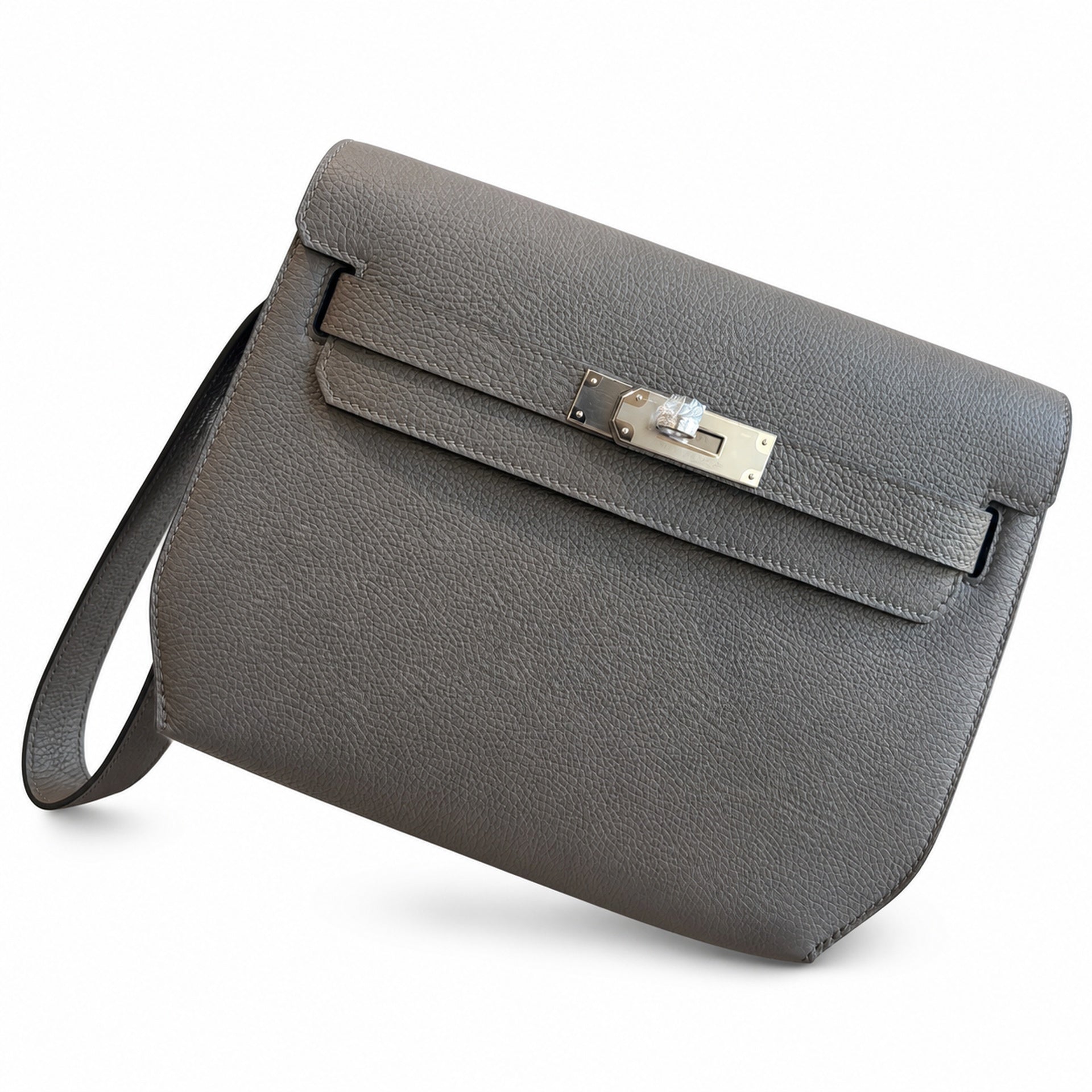 Kelly Depeches 25 clutch, Togo leather (with additional shoulder strap), can be worn cross-body, can be carried by hand or on the wrist, daily needs, seamless switch between business/leisure - central
