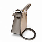 Style: mini kelly Color: ck10/craie/M8/Gris Asphalte Size: 19*12*5.5cm Leather: epsom From France Hardware: gold Mini Kelly second generation, milkshake white and starry sky gray, palm print cowhide i