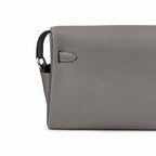 🆕 In stock Kelly Messenger messenger bag for men and women, pewter gray silver buckle, imported leather, all-steel hand-waxed thread, the highest cost-effectiveness on the Internet. The classic combin