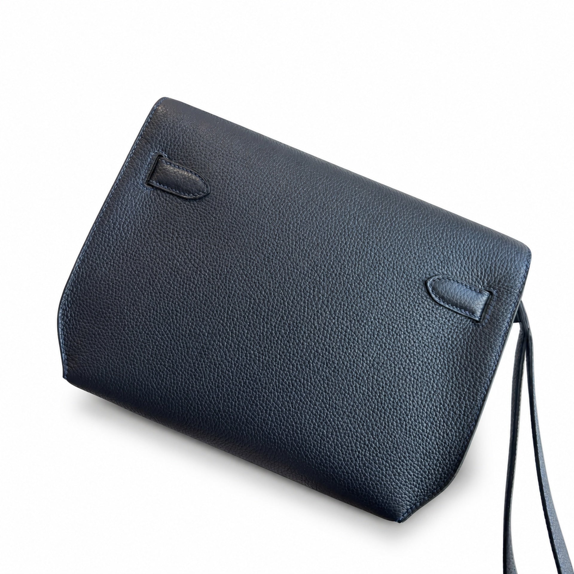 Kelly Depeches 25 clutch, Togo leather (with additional shoulder strap), can be worn cross-body, can be carried by hand or on the wrist, daily needs, seamless switch between business/leisure - central