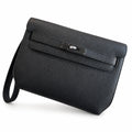Kelly Depeches 25 clutch, Togo leather (with additional shoulder strap), can be worn cross-body, can be carried by hand or on the wrist, daily needs, seamless switch between business/leisure - central