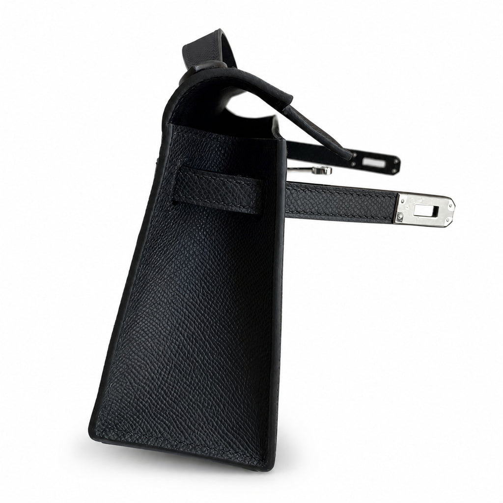 First generation handbag evening bag Kelly 22cm Epsom leather black silver buckle wax thread