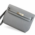 Kelly Depeches 25 clutch, Epsom leather (with additional shoulder strap), can be worn cross-body, can be carried by hand or on the wrist, daily needs, seamless switch between business/leisure - centra