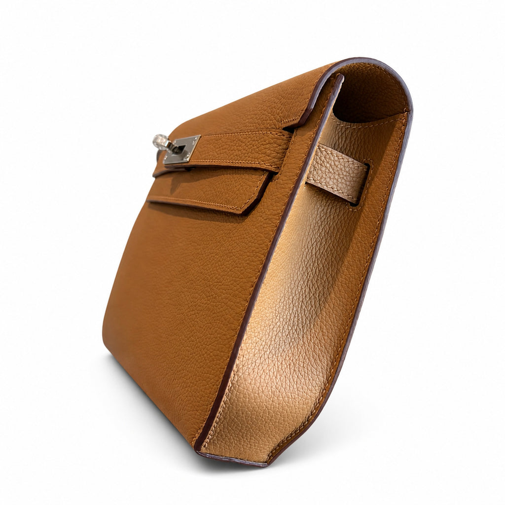 Kelly Depeches 25 clutch, Togo leather (with additional shoulder strap), can be worn cross-body, can be carried by hand or on the wrist, daily needs, seamless switch between business/leisure - central
