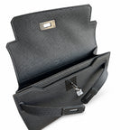 Kelly Depeches 25 clutch, Togo leather (with additional shoulder strap), can be worn cross-body, can be carried by hand or on the wrist, daily needs, seamless switch between business/leisure - central