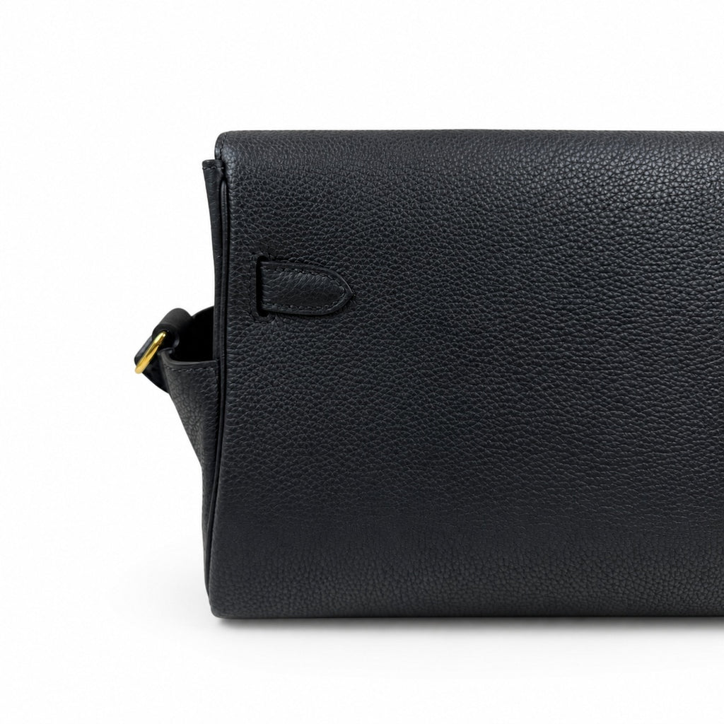 🆕 In stock Kelly Messenger messenger bag for men and women, black gold buckle, imported leather, all-steel hand-waxed thread, the highest cost-effectiveness on the entire network. The classic combinat