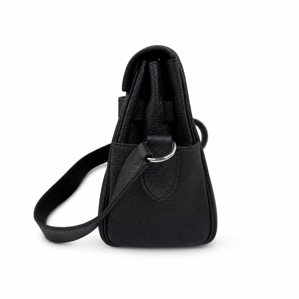 🆕 In stock Kelly Messenger messenger bag for men and women, black silver buckle, imported leather, all-steel hand-waxed thread, the highest cost-effectiveness on the Internet. The classic combination