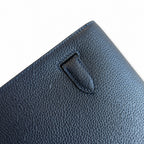 Kelly Depeches 25 clutch, Togo leather (with additional shoulder strap), can be worn cross-body, can be carried by hand or on the wrist, daily needs, seamless switch between business/leisure - central