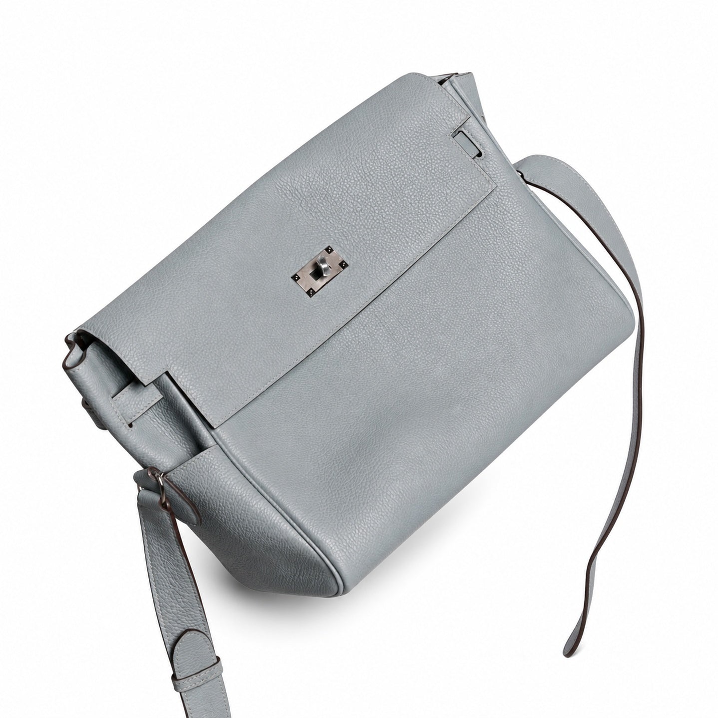 Kelly Messenger messenger bag large size, linen blue Togo leather, 🉑Pre-order Togo calfskin messenger bag. - Flap with swivel hardware - Large internal zip pocket - Internal front pocket - 2 external