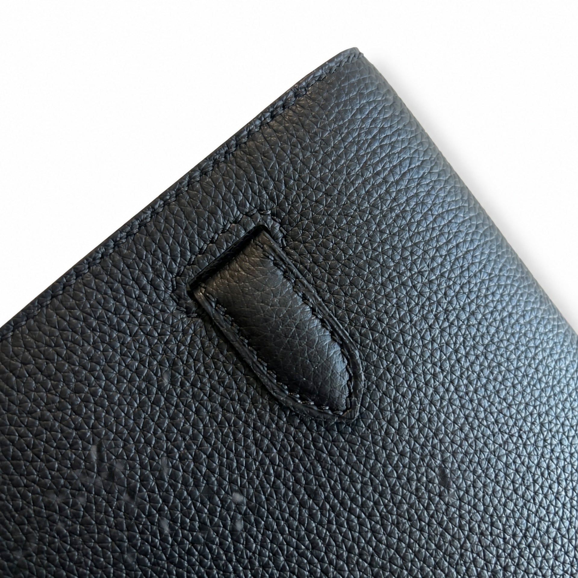Kelly Depeches 25 clutch, Togo leather (with additional shoulder strap), can be worn cross-body, can be carried by hand or on the wrist, daily needs, seamless switch between business/leisure - central