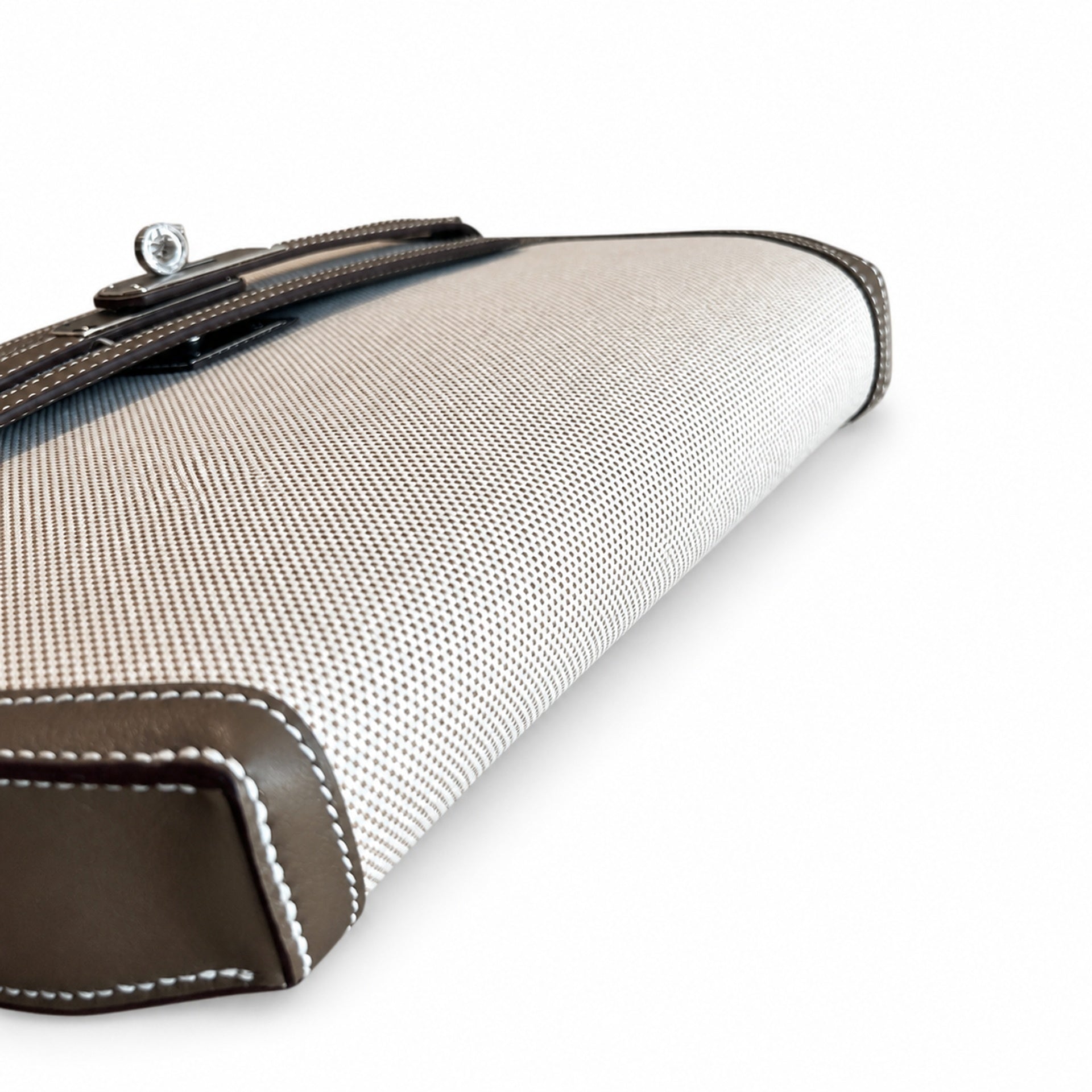 Kelly Depeches 25 clutch, canvas and swift leather (with additional shoulder strap), can be carried cross-body, can be carried by hand or on the wrist, daily needs, seamless switching between business