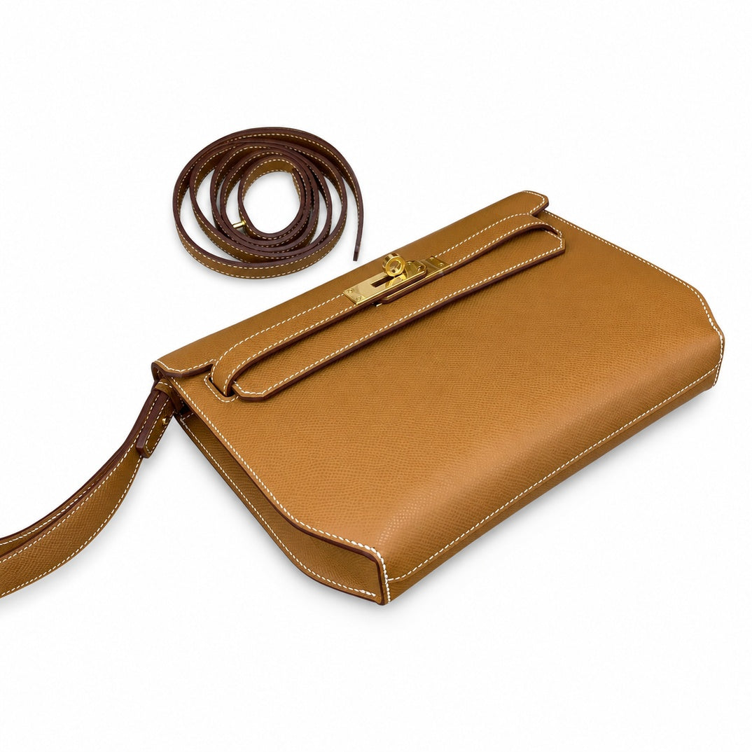 Kelly Depeches 25cm Epsom leather, 37 gold brown, gold buckle, the most in-class men's handbag Depeches25 This leather is really the best, with a shoulder strap, it instantly transforms into an armpit