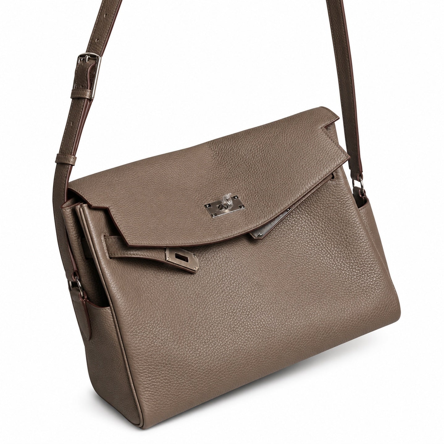 Kelly Messenger messenger bag, large size, pewter gray Togo leather, 🉑Pre-order Togo calfskin messenger bag. - Flap with swivel hardware - Large internal zip pocket - Internal front pocket - 2 externa