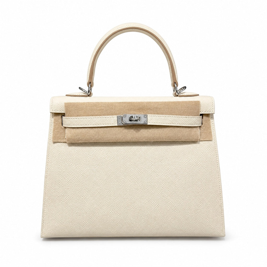 kelly25cm, i2/Nata, Epsom, sliver, all handmade‼ ️Kelly 25cm, cream white, palm print, silver buckle, high-end handmade exclusive customization‼ ️Purely hand-made nails, hand-engraved hardware, fine s