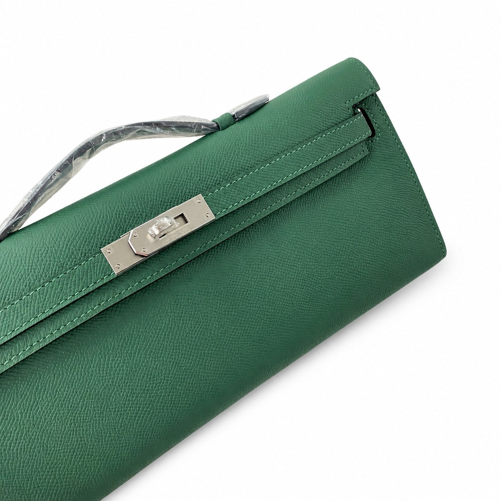 Kelly cut 31 clutch epsom malachite green silver buckle in stock