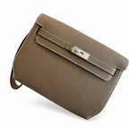 Kelly Depeches 25 clutch, Epsom leather (with additional shoulder strap), can be worn cross-body, can be carried by hand or on the wrist, daily needs, seamless switch between business/leisure - centra