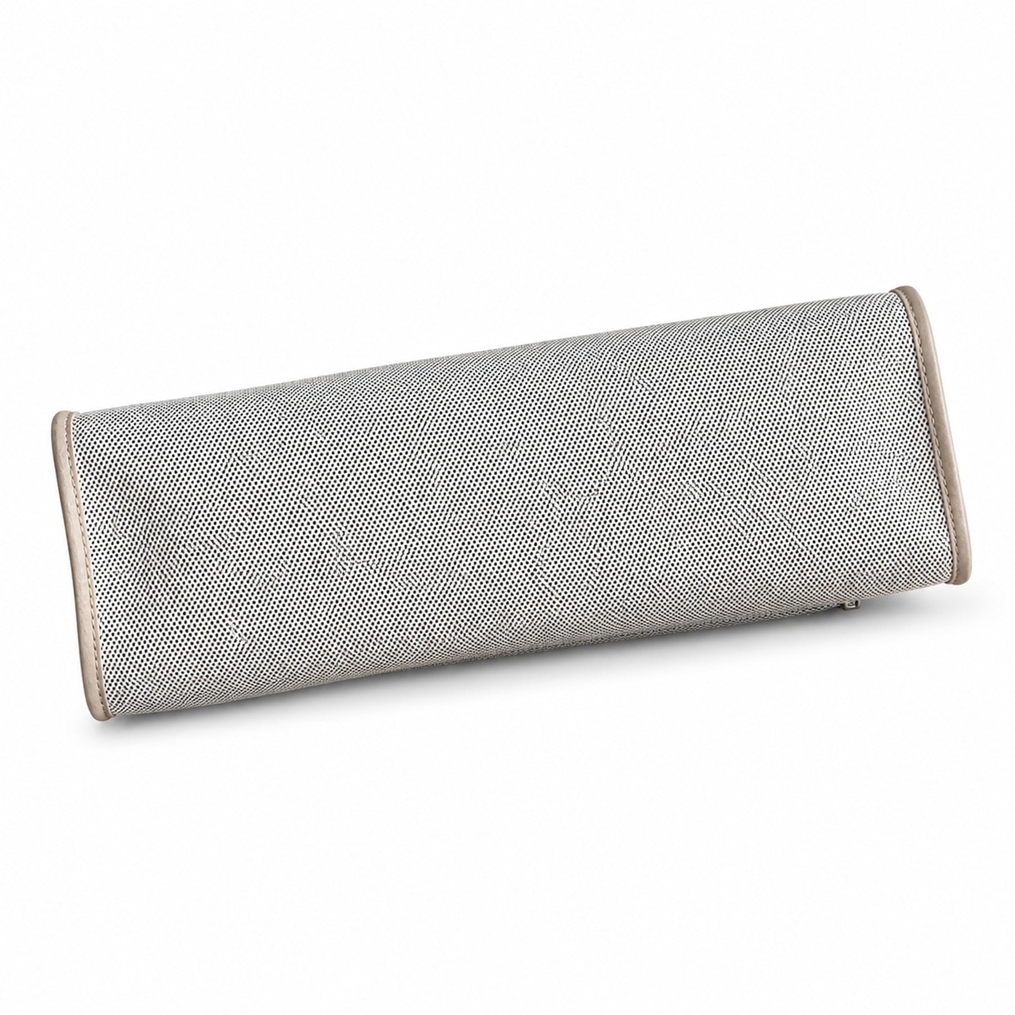 Hermers' popular herbag 31cm is designed to be inspired by saddle bags. The body of the bag is made of canvas and has outer seams. The shoulder straps and handbags are made of leather and look similar