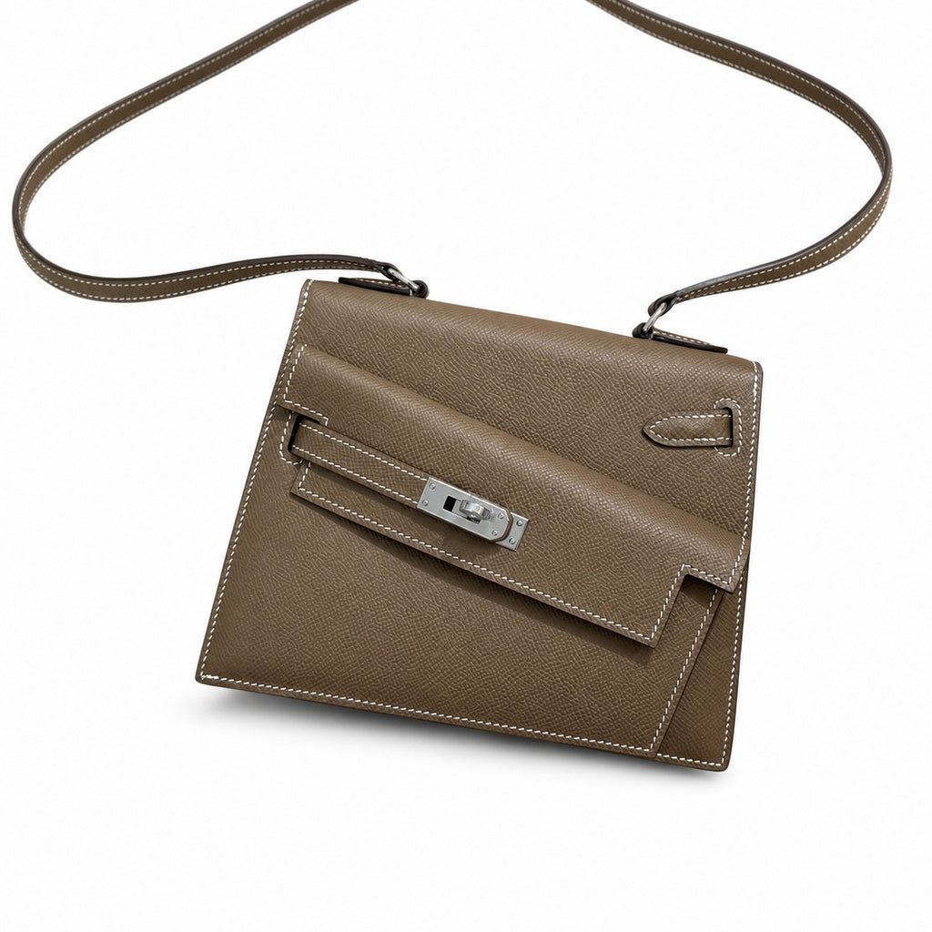 Latest new style 🆕 kelly latest style FW 2022 double-sided kelly epsom leather double-sided irregular design bold change new look more handsome and stylish 18 elephant gray silver buckle