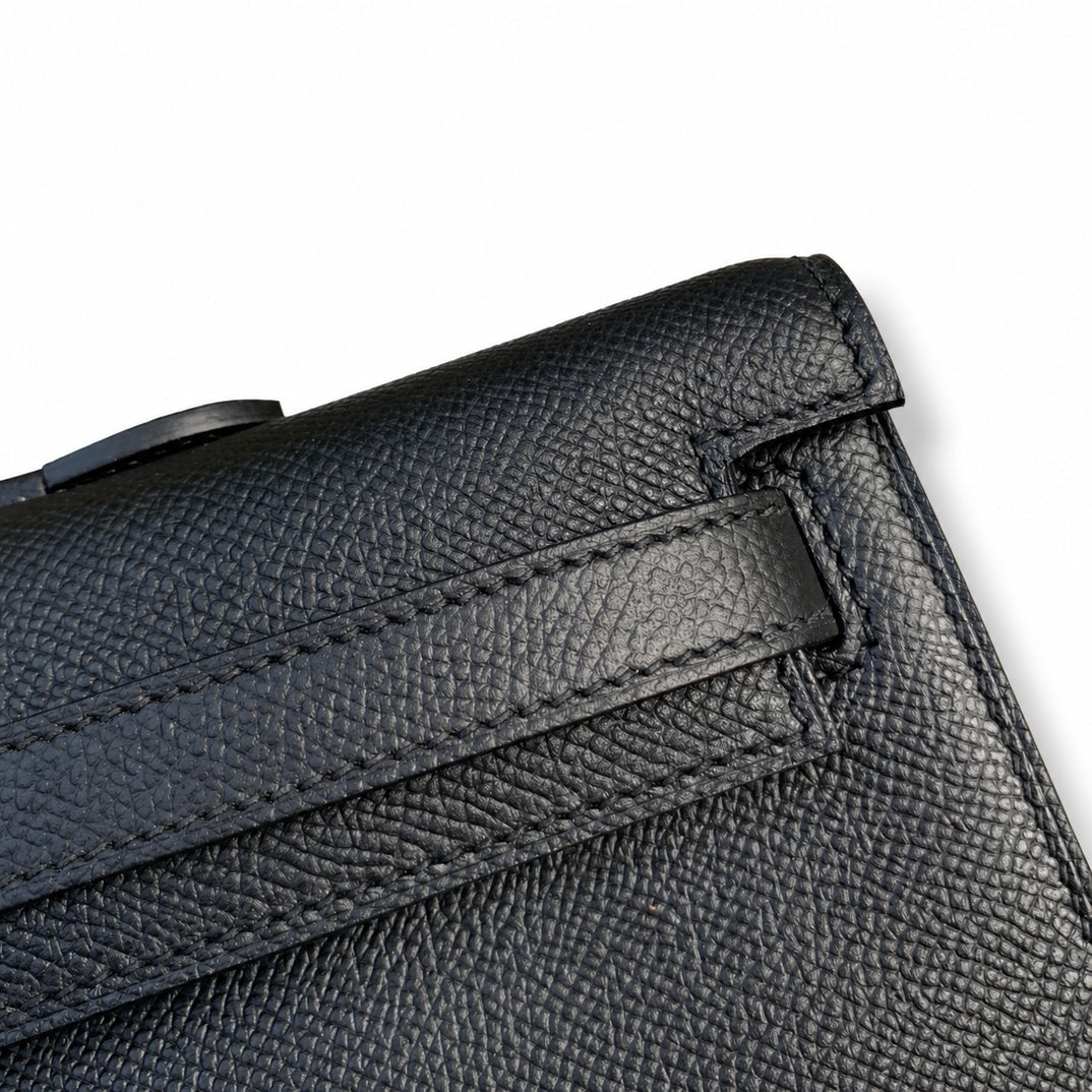 Kelly cut clutch evening bag epsom leather wax thread hand-stitched black gold buckle