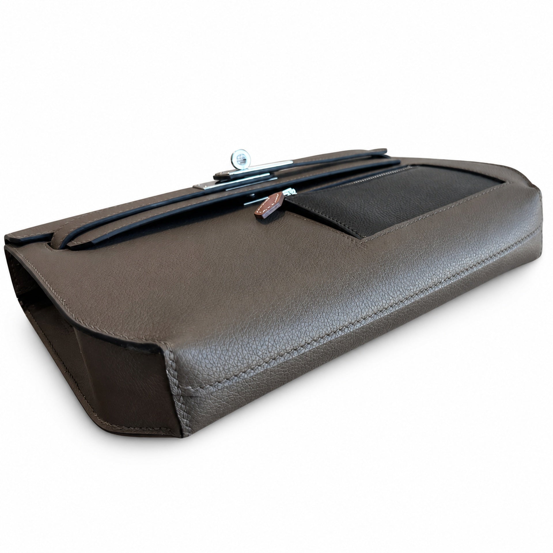 Kelly Depeches 25 clutch, Evercolor leather (with additional shoulder strap), can be worn cross-body, can be carried by hand or on the wrist, daily needs, seamless switch between business/leisure - ce