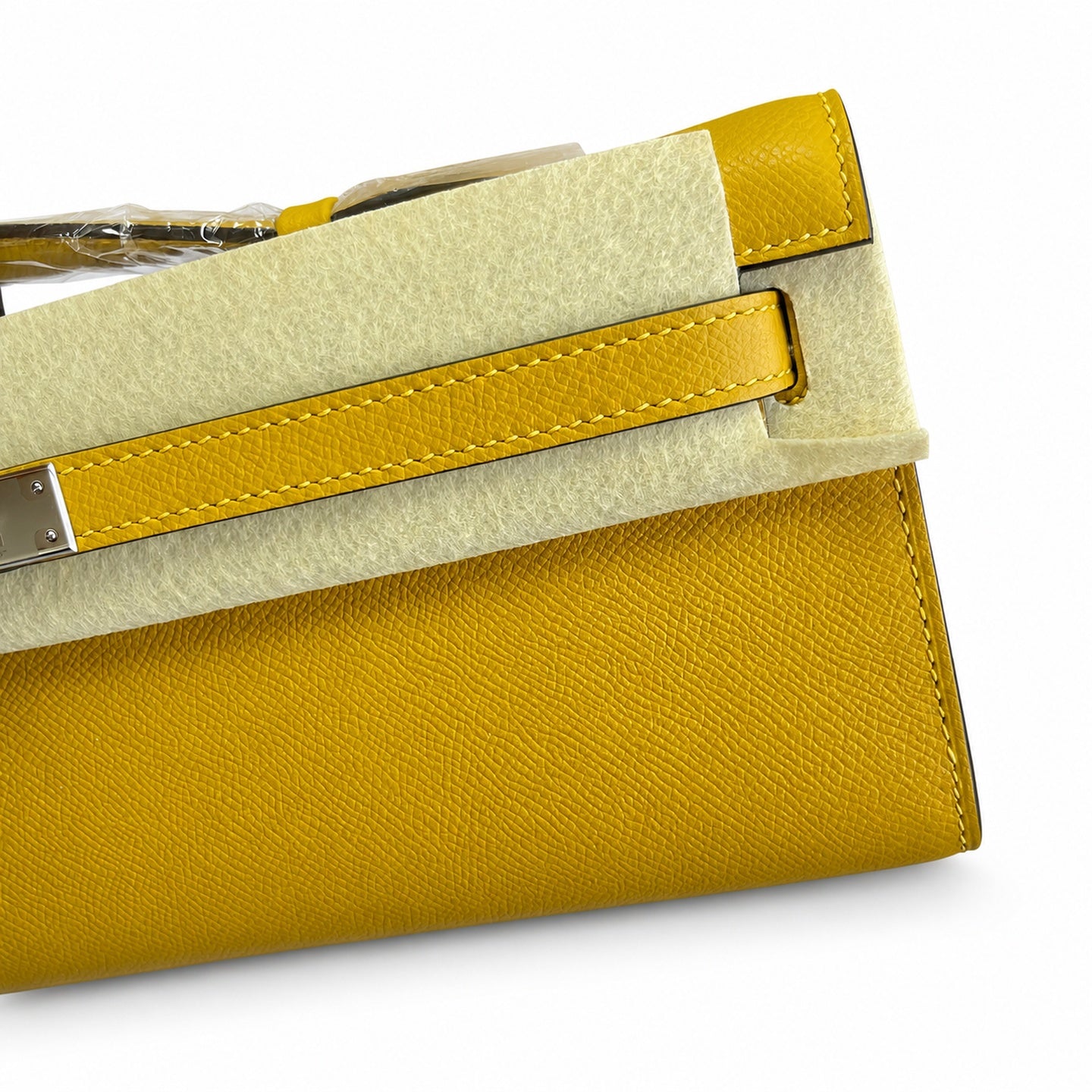 Kelly Cut 31 Clutch Epsom Leather Picture Amber Yellow