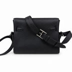 🆕 In stock Kelly Messenger messenger bag for men and women, black silver buckle, imported leather, all-steel hand-waxed thread, the highest cost-effectiveness on the Internet. The classic combination